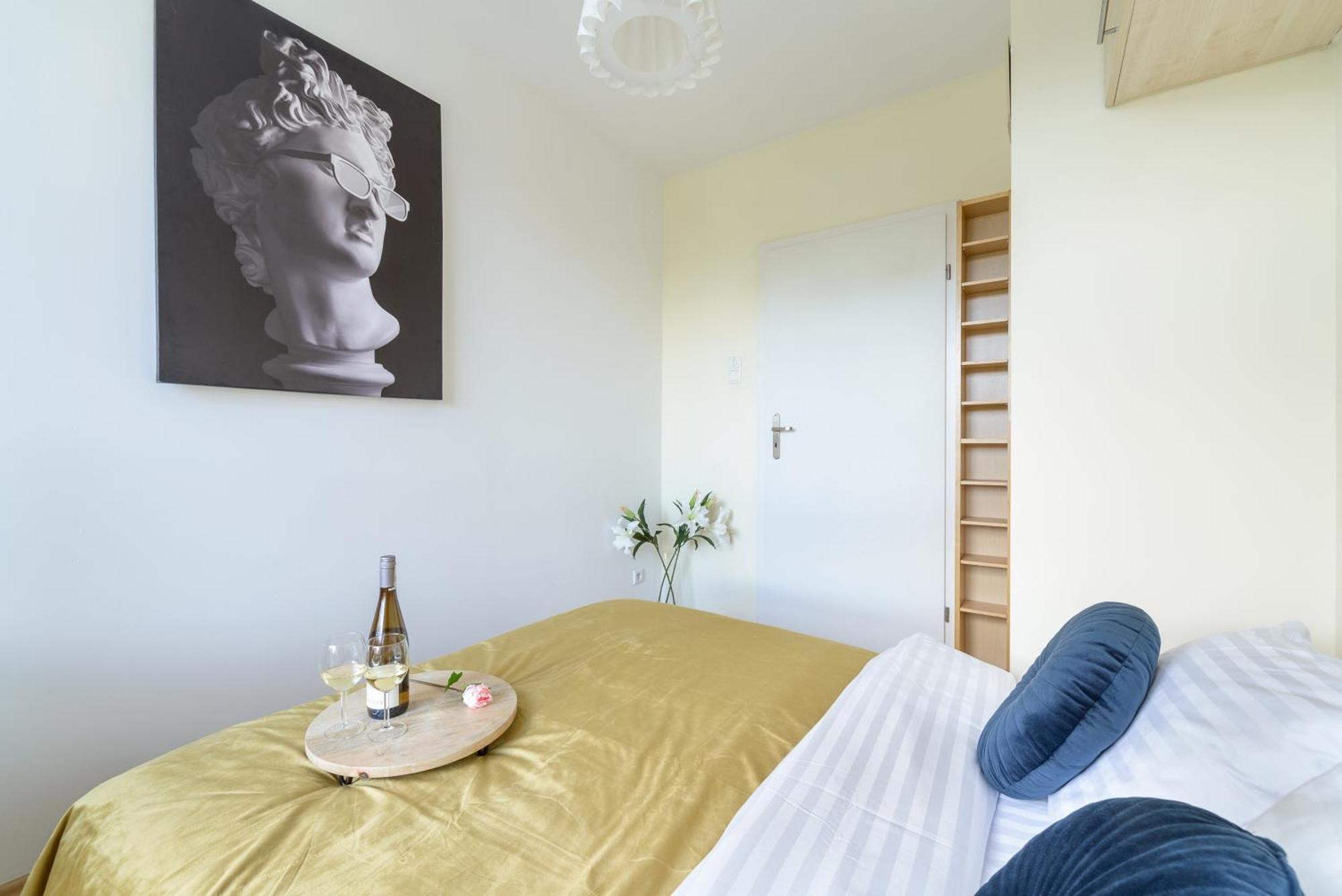 Lumina Apart With A Large Balcony Near Presidential Palace And River Warschau Exterior foto